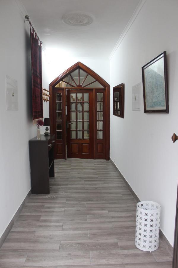 Vitorino De Nemesio Guesthouse Ponta Delgada Kültér fotó