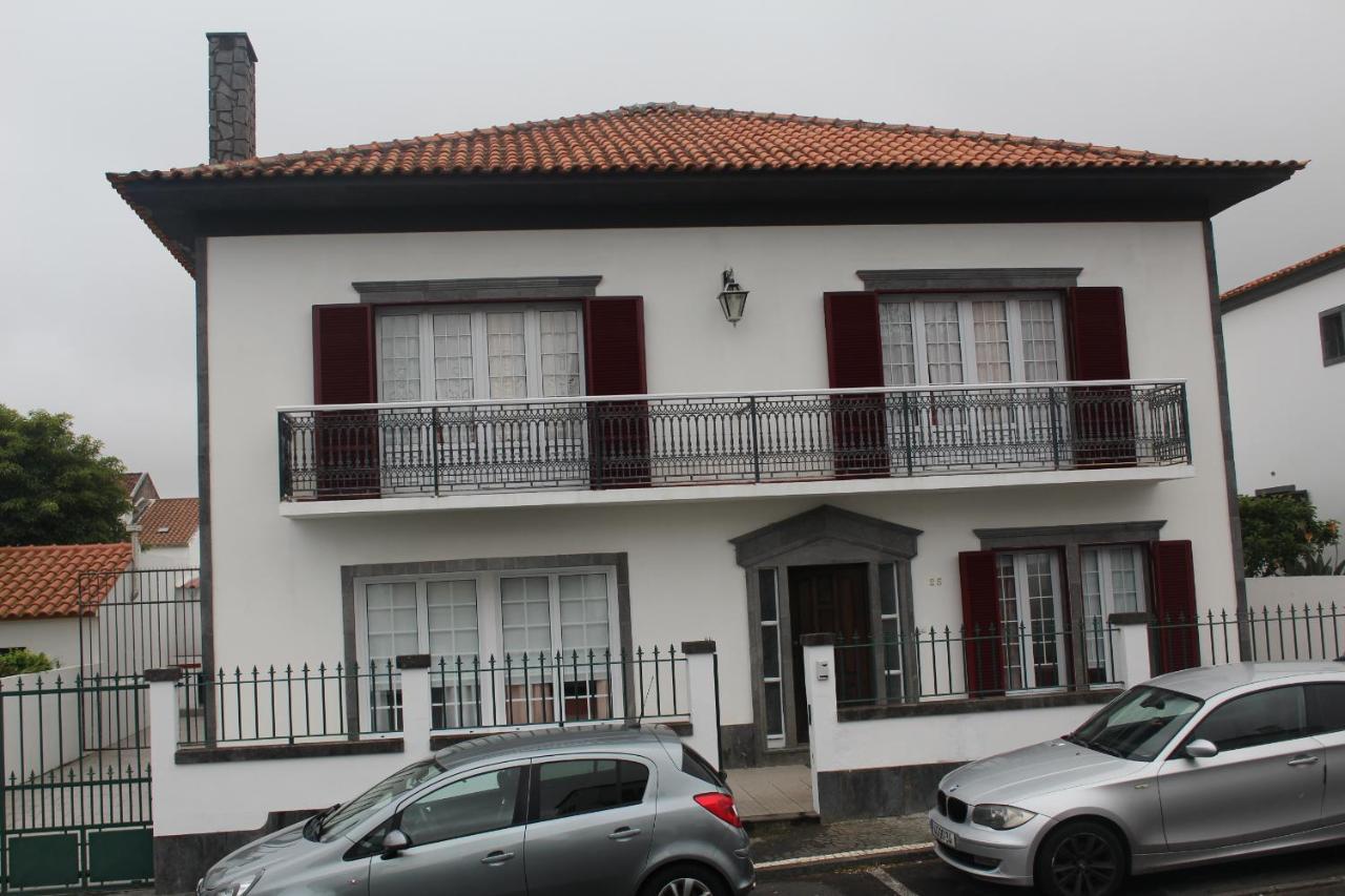 Vitorino De Nemesio Guesthouse Ponta Delgada Kültér fotó