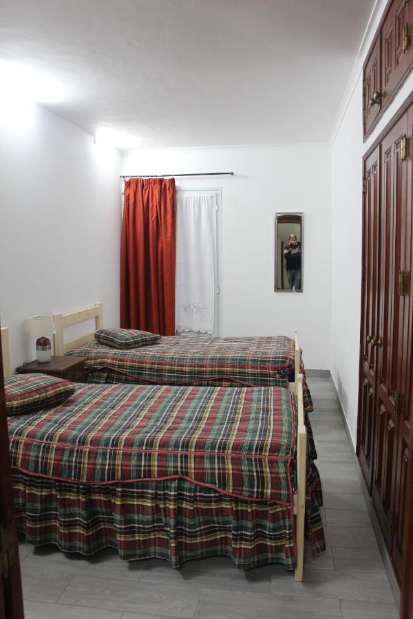Vitorino De Nemesio Guesthouse Ponta Delgada Kültér fotó