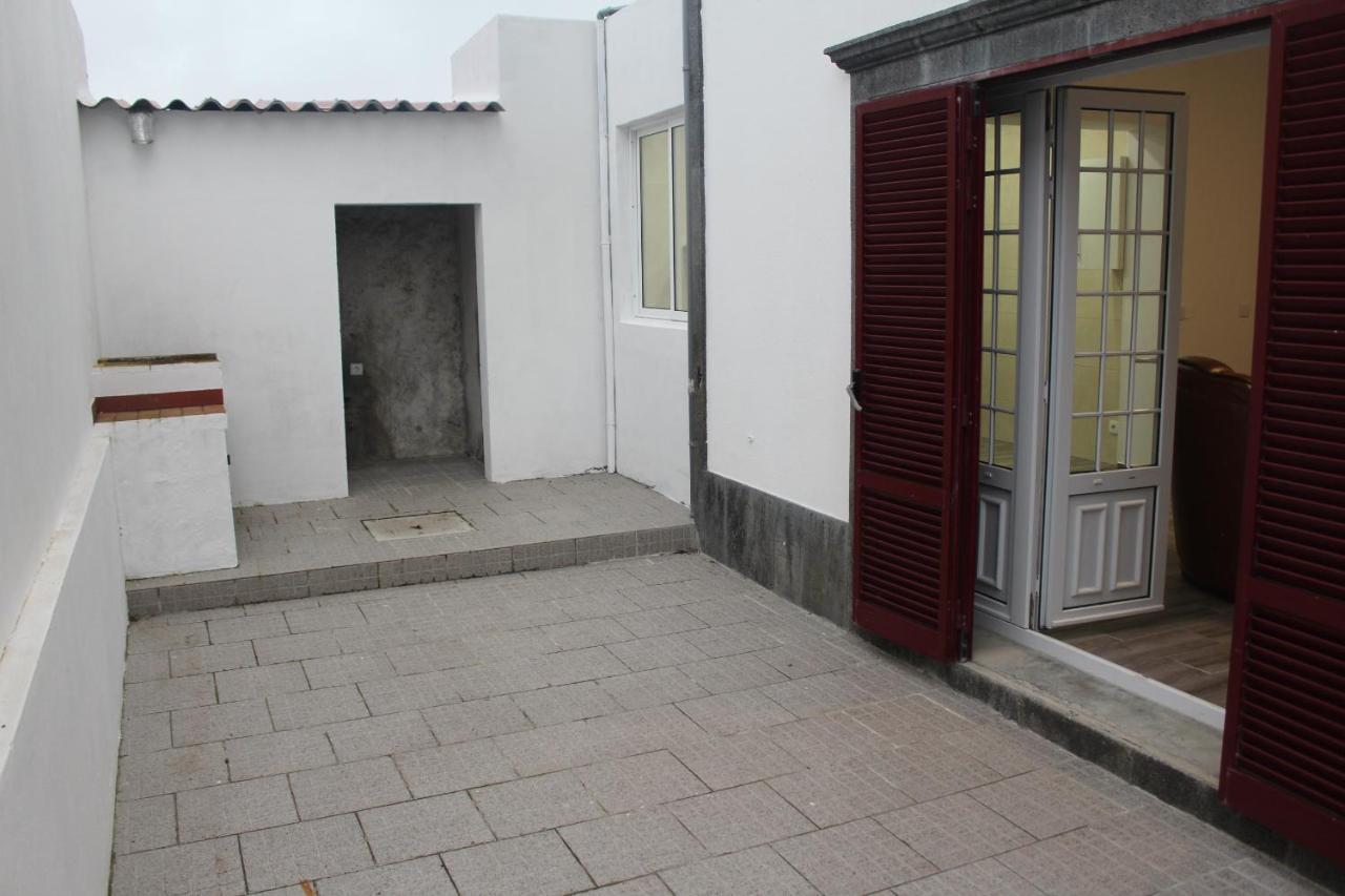 Vitorino De Nemesio Guesthouse Ponta Delgada Kültér fotó